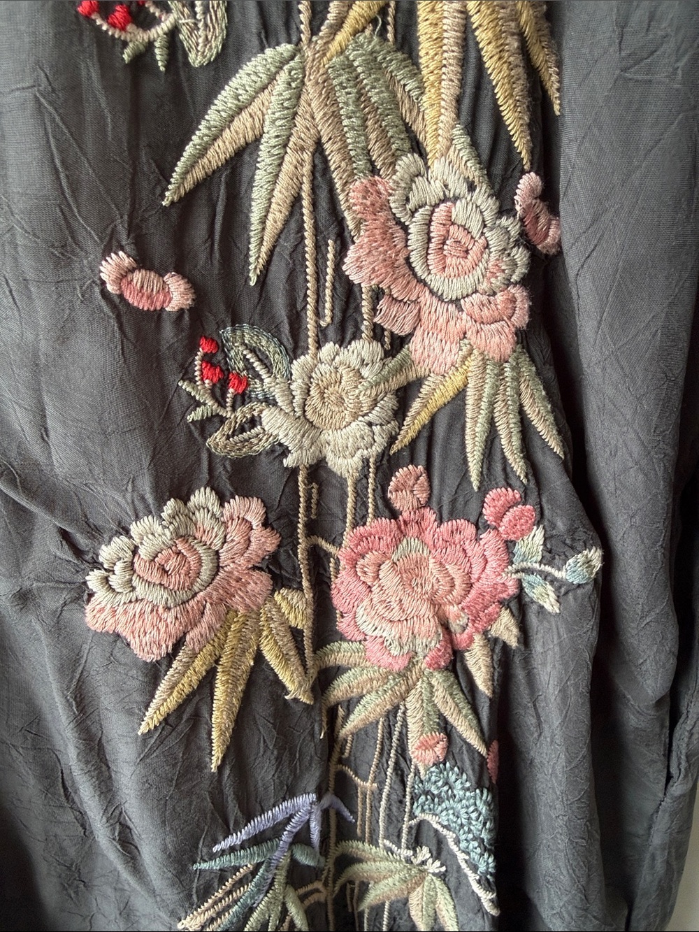 Johnny Was Gray Embroidered Midi Dress floral and bird accents lined pockets M - Picture 4 of 9